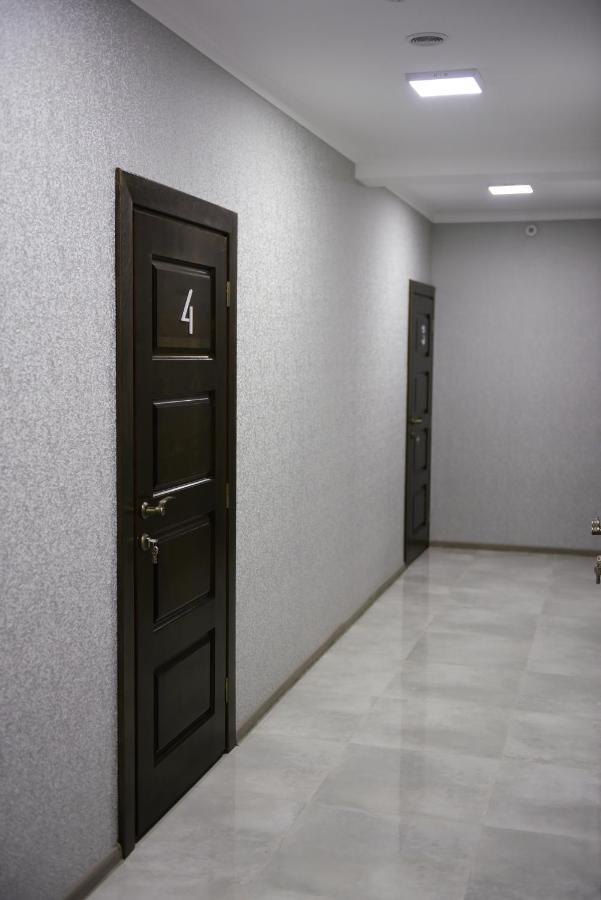Gray Hotel Vynohradiv Exterior photo